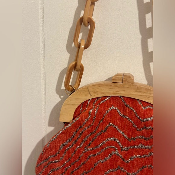 Topshop Unique Wood Detailed Chic Orange Clutch - Picture 3 of 5